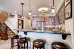 Breakfast Bar - Highlands Slopeside 3 Bedroom Platinum - Gondola Resorts 